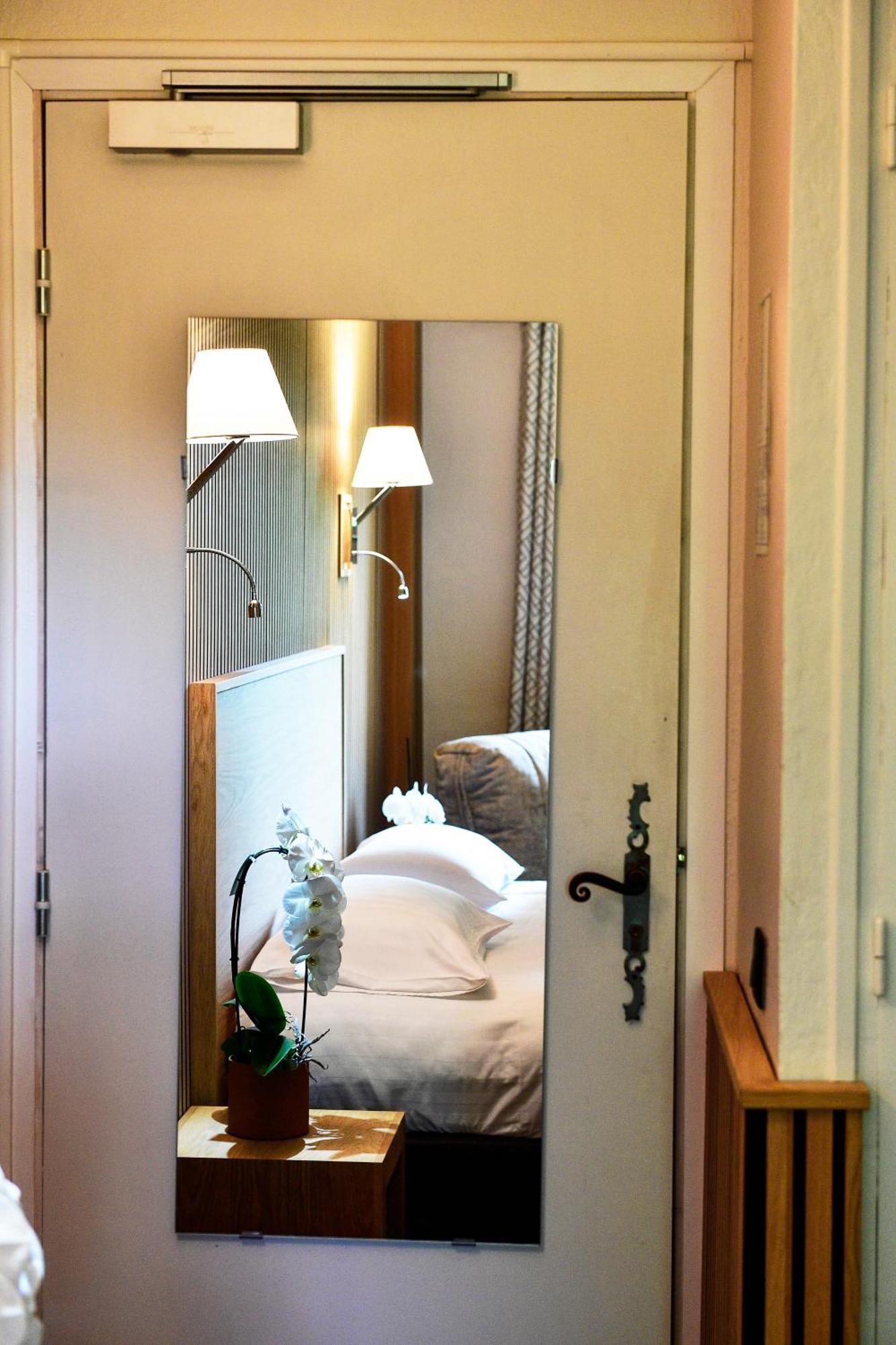 Le Mas Des Aigras - Hotel & Restaurant De Charme En Provence Orange  Ngoại thất bức ảnh