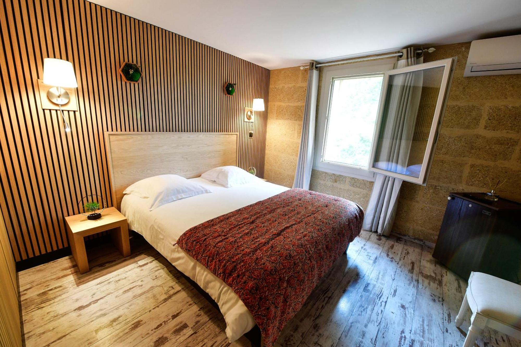 Le Mas Des Aigras - Hotel & Restaurant De Charme En Provence Orange  Ngoại thất bức ảnh